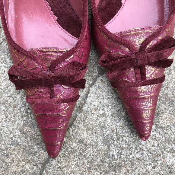 Carlos by Carlos Santana Pumps